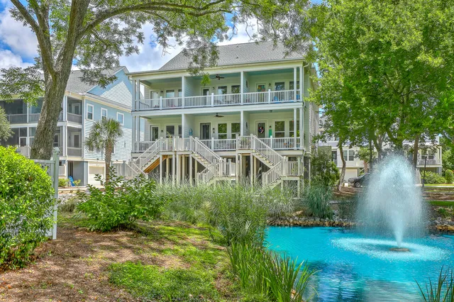 $675,000 | 129 Howard Mary Drive, Unit A, Charleston, SC 29412