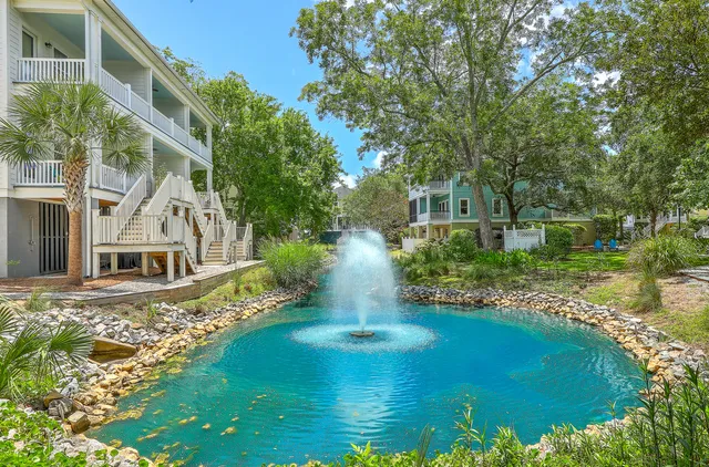 $675,000 | 129 Howard Mary Drive, Unit A, Charleston, SC 29412