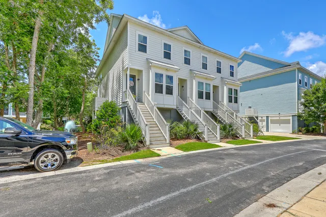 $675,000 | 129 Howard Mary Drive, Unit A, Charleston, SC 29412