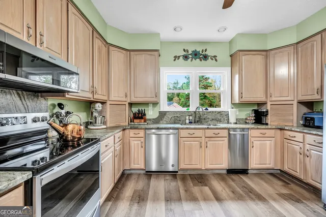 $497,000 | 185 Red Maple Drive, Hampton, GA 30228