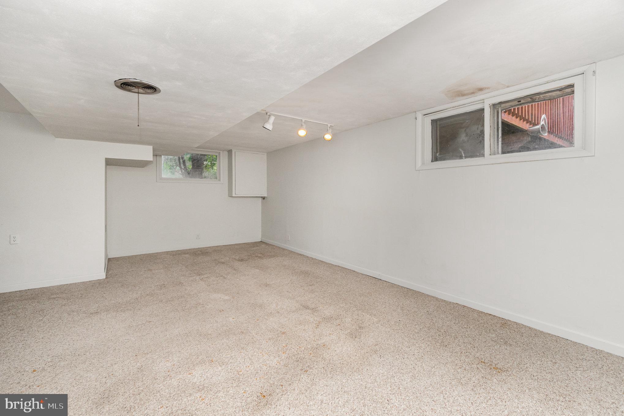 1501 Pelham Road Harrisburg, PA 17110 - Photo 29 of 34 Finished Basement