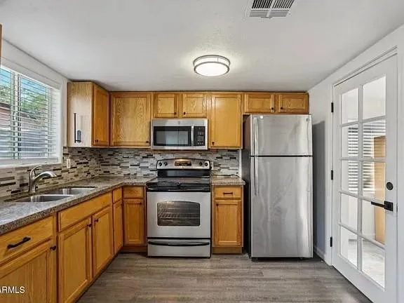 $1,650 | 2118 East Oak Street, Unit B, Phoenix, AZ 85006