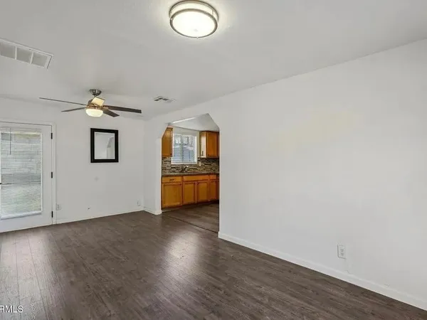 $1,650 | 2118 East Oak Street, Unit B, Phoenix, AZ 85006