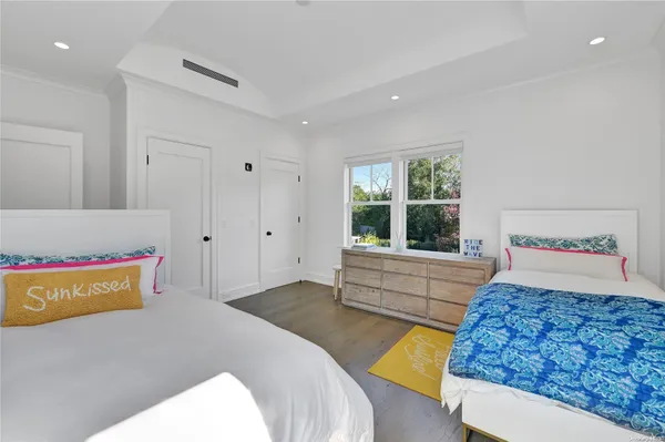 $20,000 | 52 Quogue Street, Quogue, NY 11959