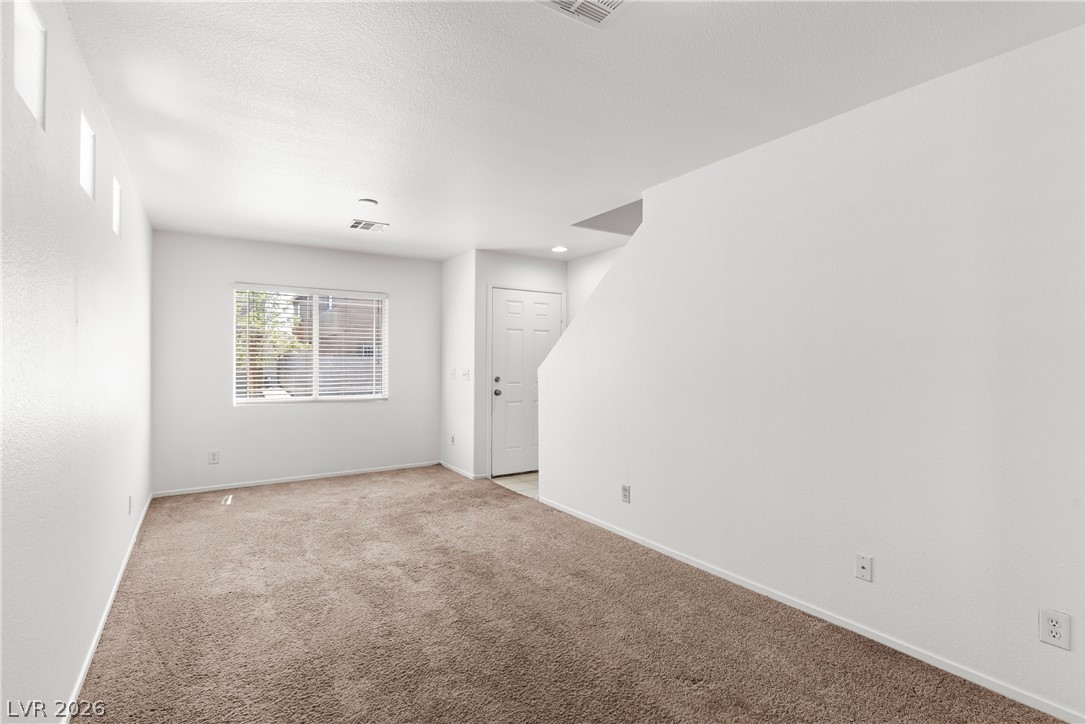 4790 Pinon Pointe Road Las Vegas, NV 89115 - Photo 12 of 33