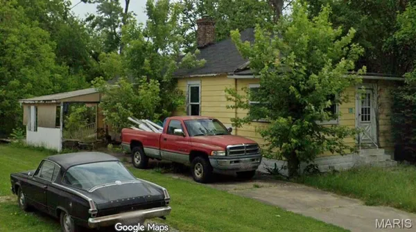 $10,500 | 406 West Lake Street, Pana, IL 62557