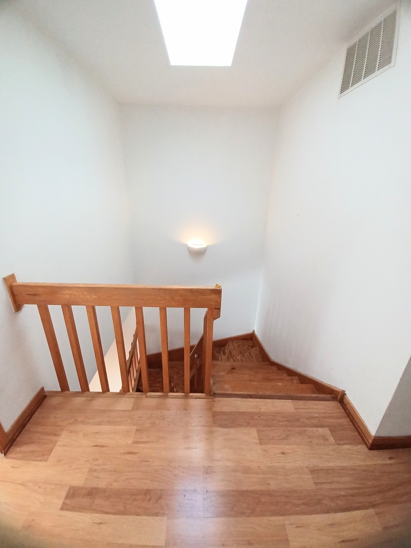 727 South Ashland Avenue, Unit D Chicago, IL 60607 - Photo 13 of 32 a view of wooden floor