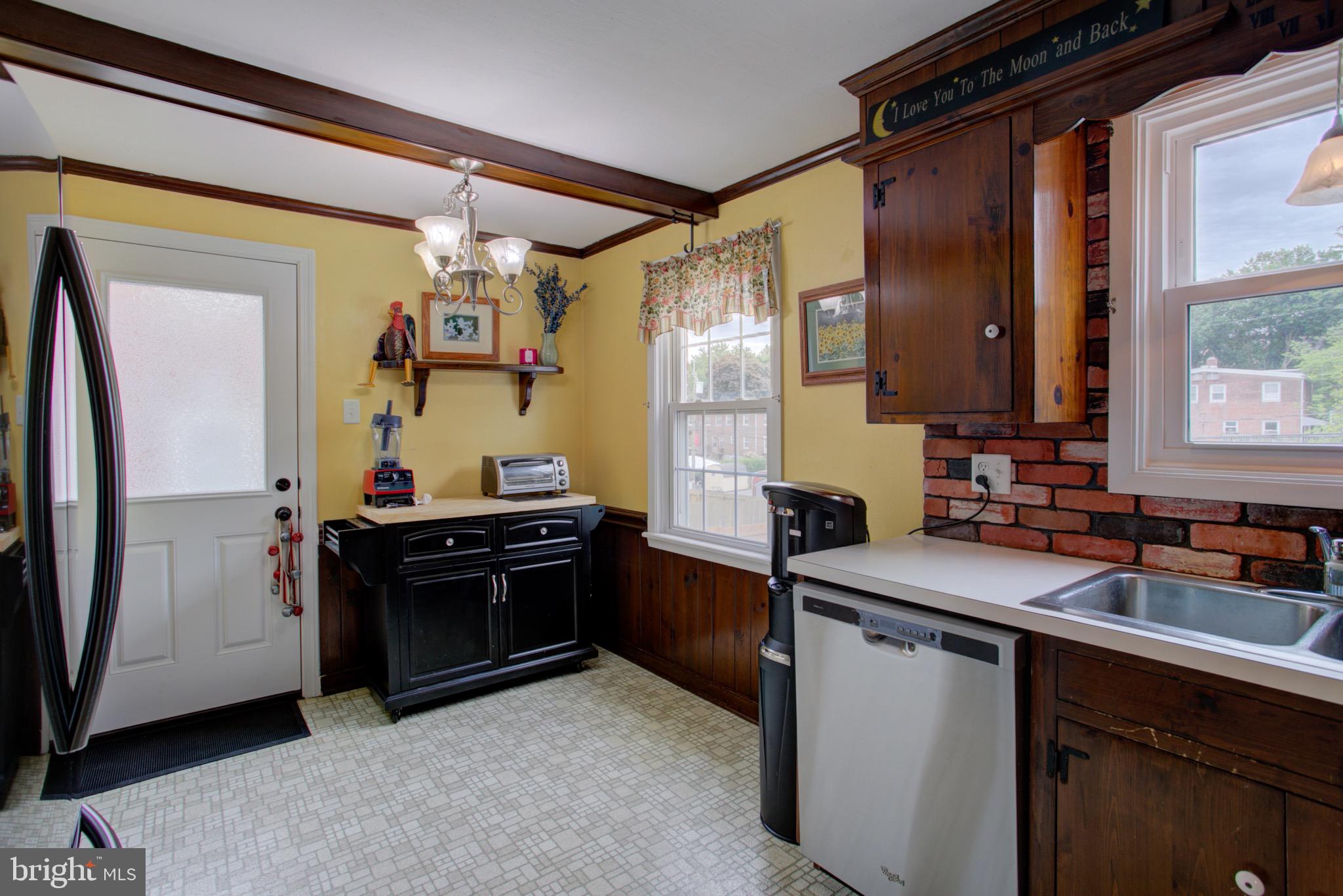 1118 Ranck Mill Road Lancaster, PA 17602 - Photo 16 of 32 Kitchen