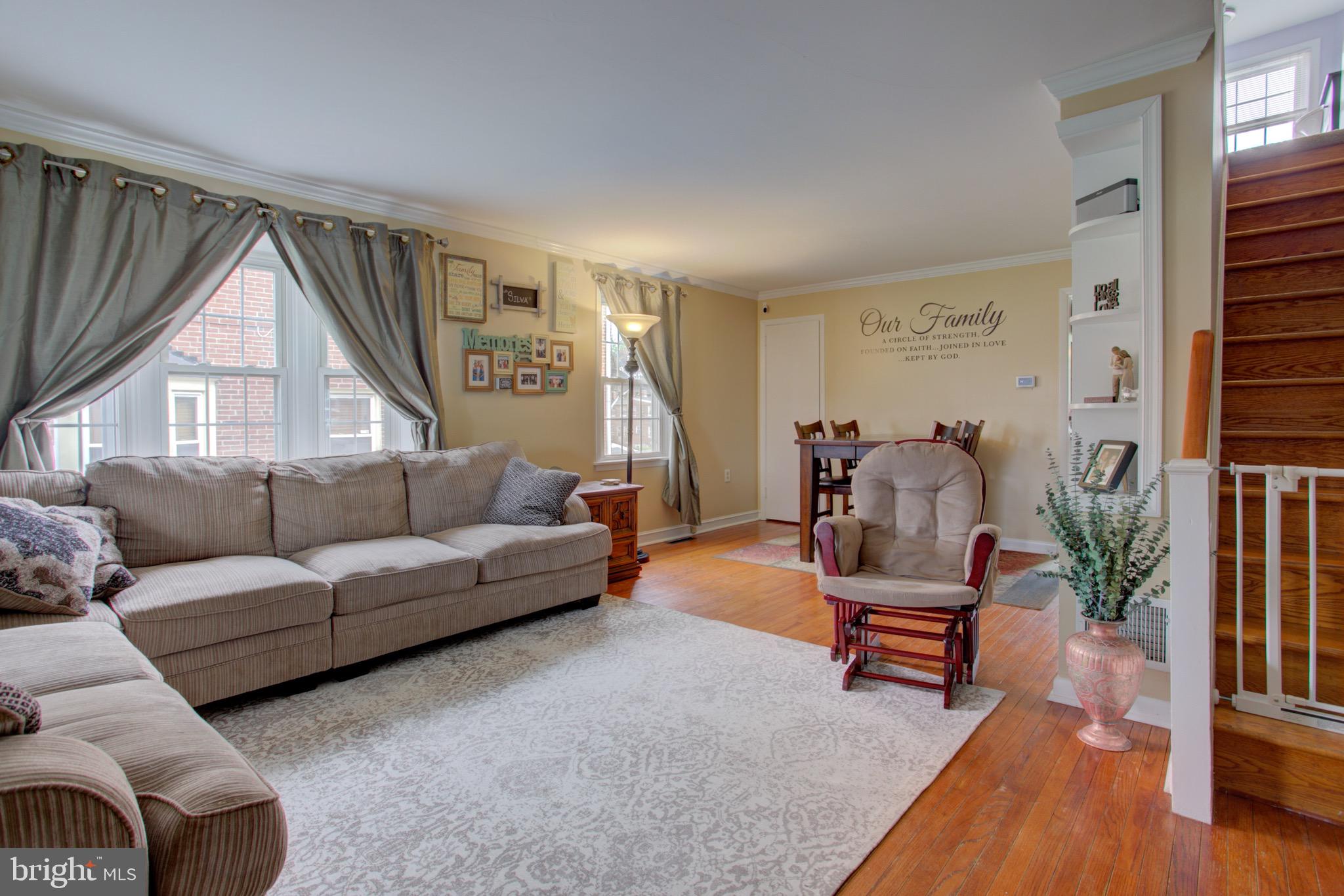 1118 Ranck Mill Road Lancaster, PA 17602 - Photo 7 of 32 Livingroom