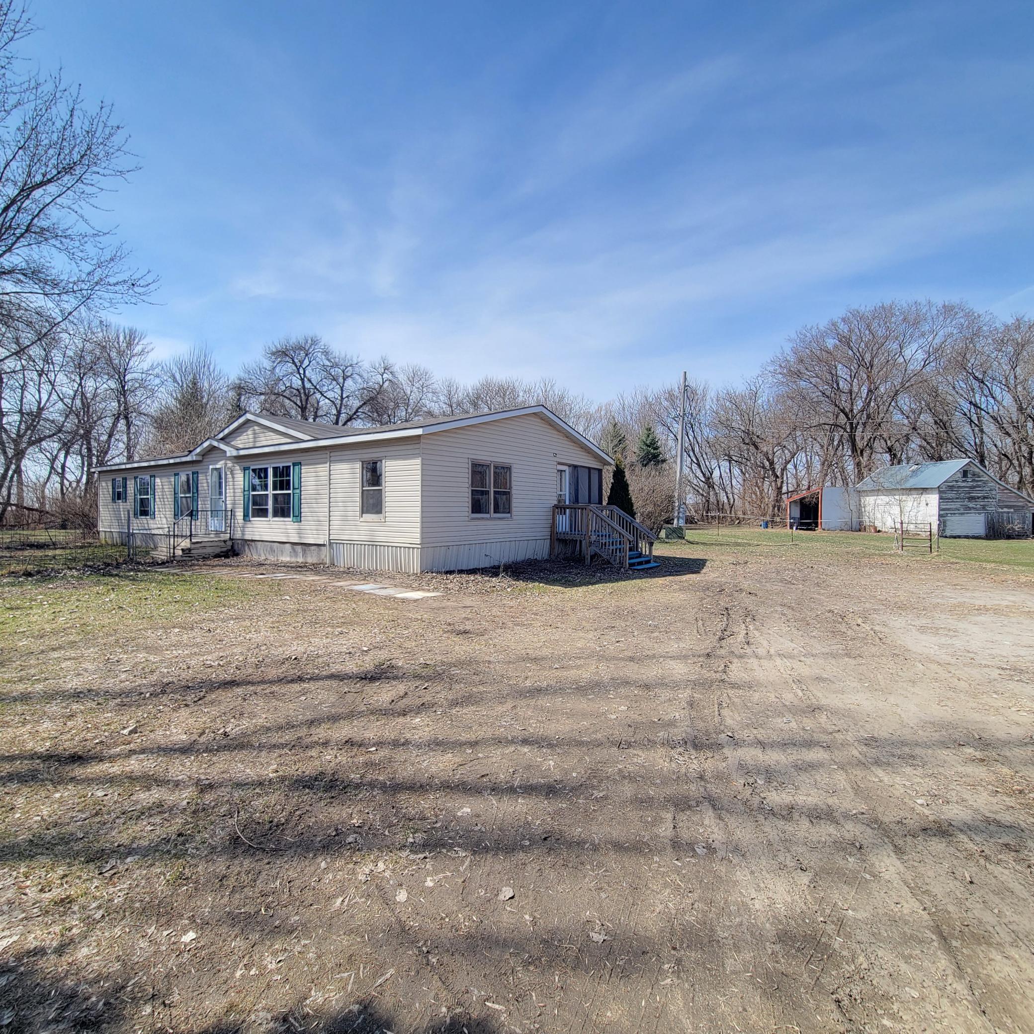 70651 460th Street Hector, MN 55342 - Photo 3 of 9
