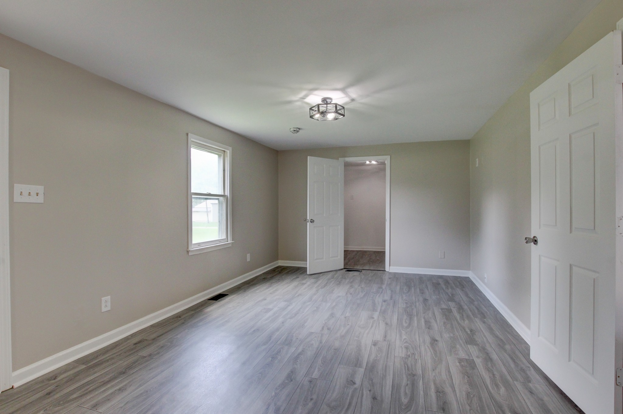 1375 Moss Road Clarksville, TN 37043 - Photo 28 of 72 Gallery Image 28