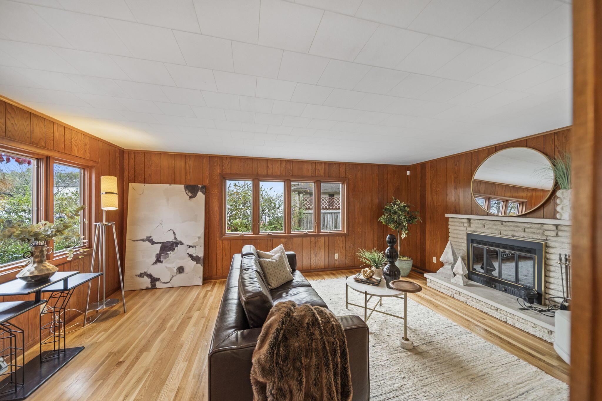 2527 Wickliffe Road Columbus, OH 43221 - Photo 22 of 73 Wonderful wood burning fireplace.
