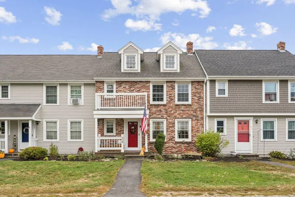 $370,000 | 5 Oregon Avenue, Unit 210, Old Orchard Beach, ME 04064