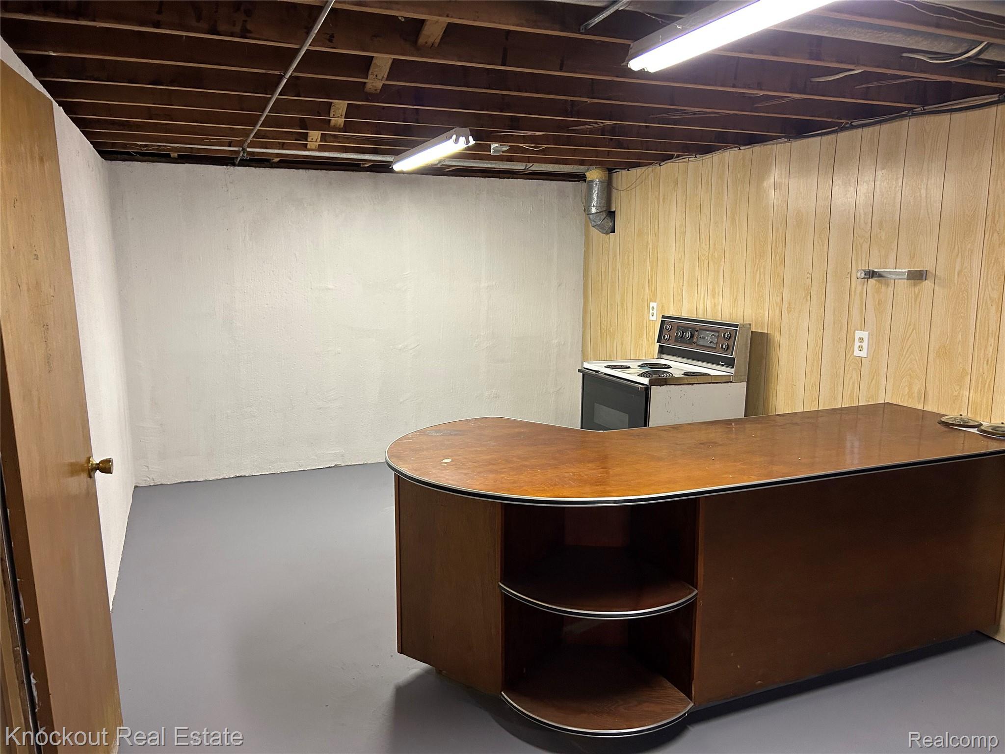 4585 Birch Run Road Millington, MI 48746 - Photo 34 of 59 20260810_200553008_iOS.jpeg