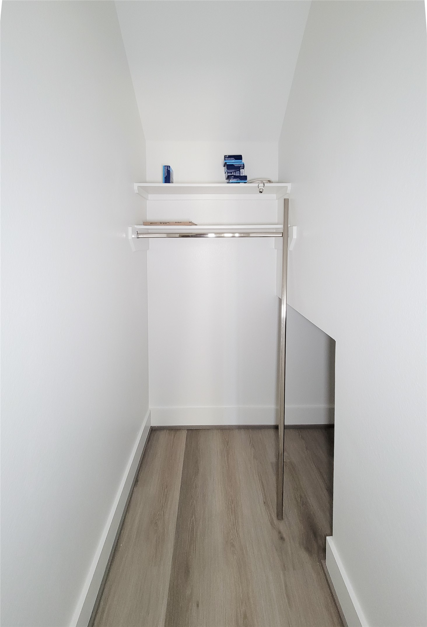 7705 Earl Rudder Way Houston, TX 77055 - Photo 34 of 39 a view of utility room