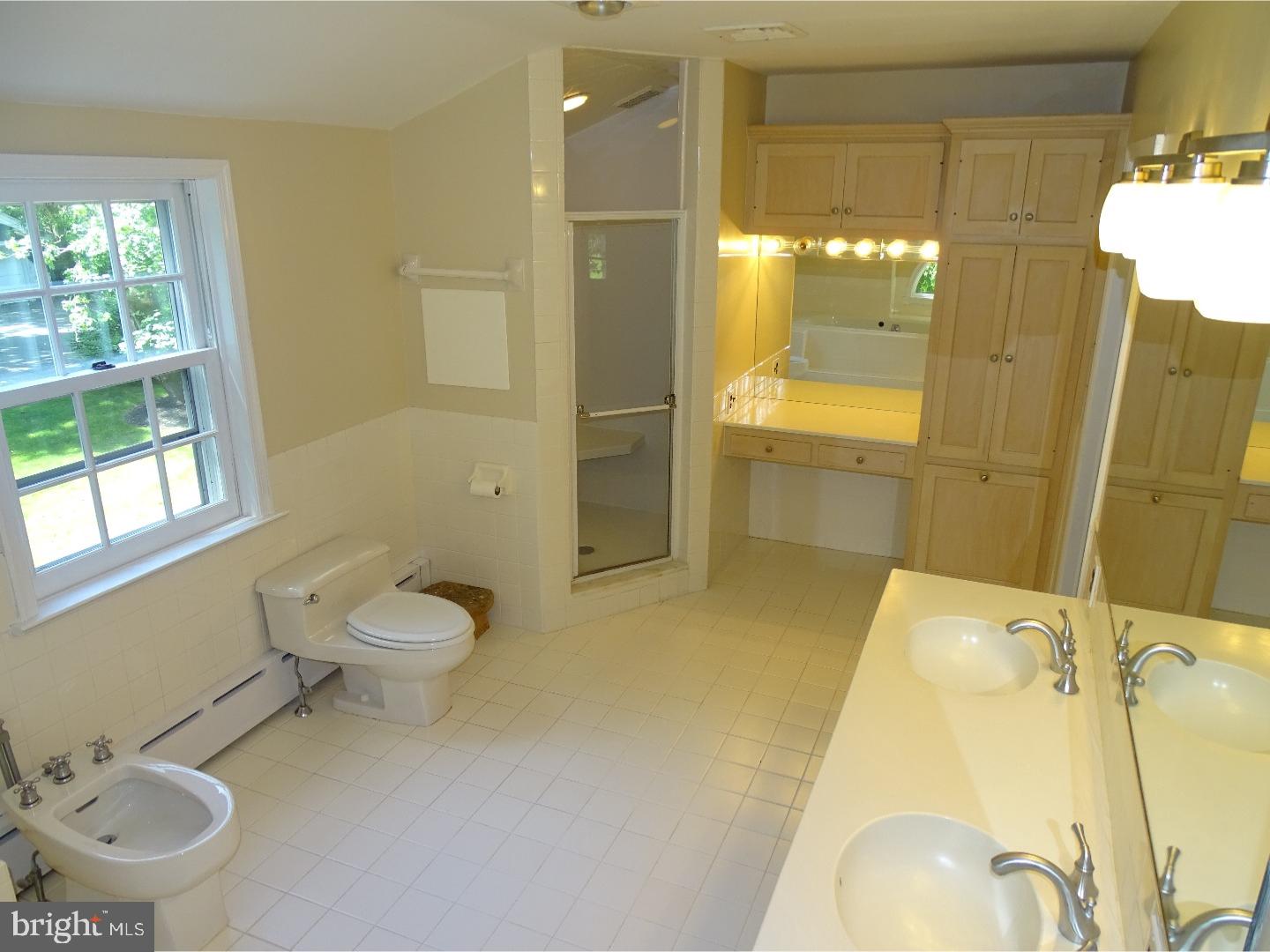 668 Gulph Road Wayne, PA 19087 - Photo 19 of 24 Master Bathroom