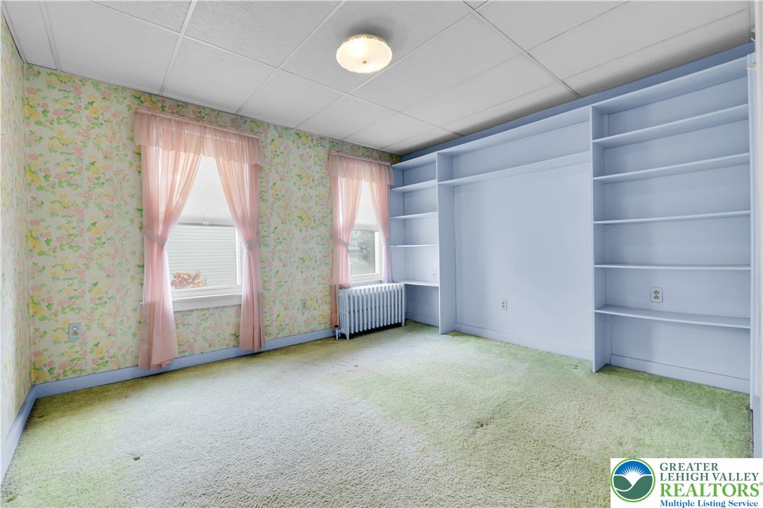 1130 Spring Street Bethlehem, PA 18018 - Photo 31 of 42 an empty room with windows