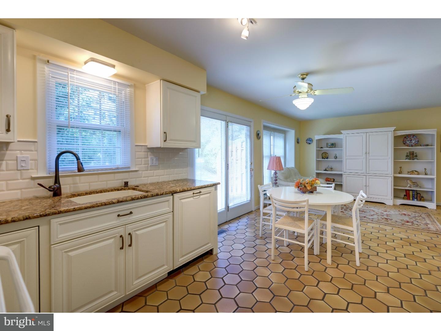 39 Stonehurst Court Chesterbrook, PA 19087 - Photo 11 of 25 Gallery Image 11