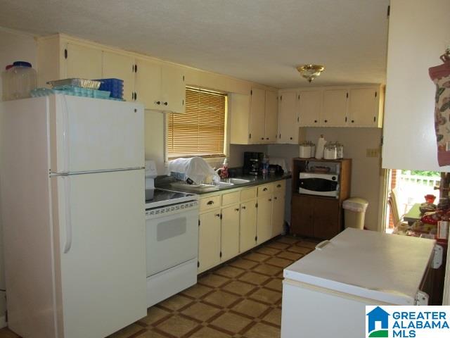 174 Sunset Drive Ragland, AL 35131 - Photo 4 of 16