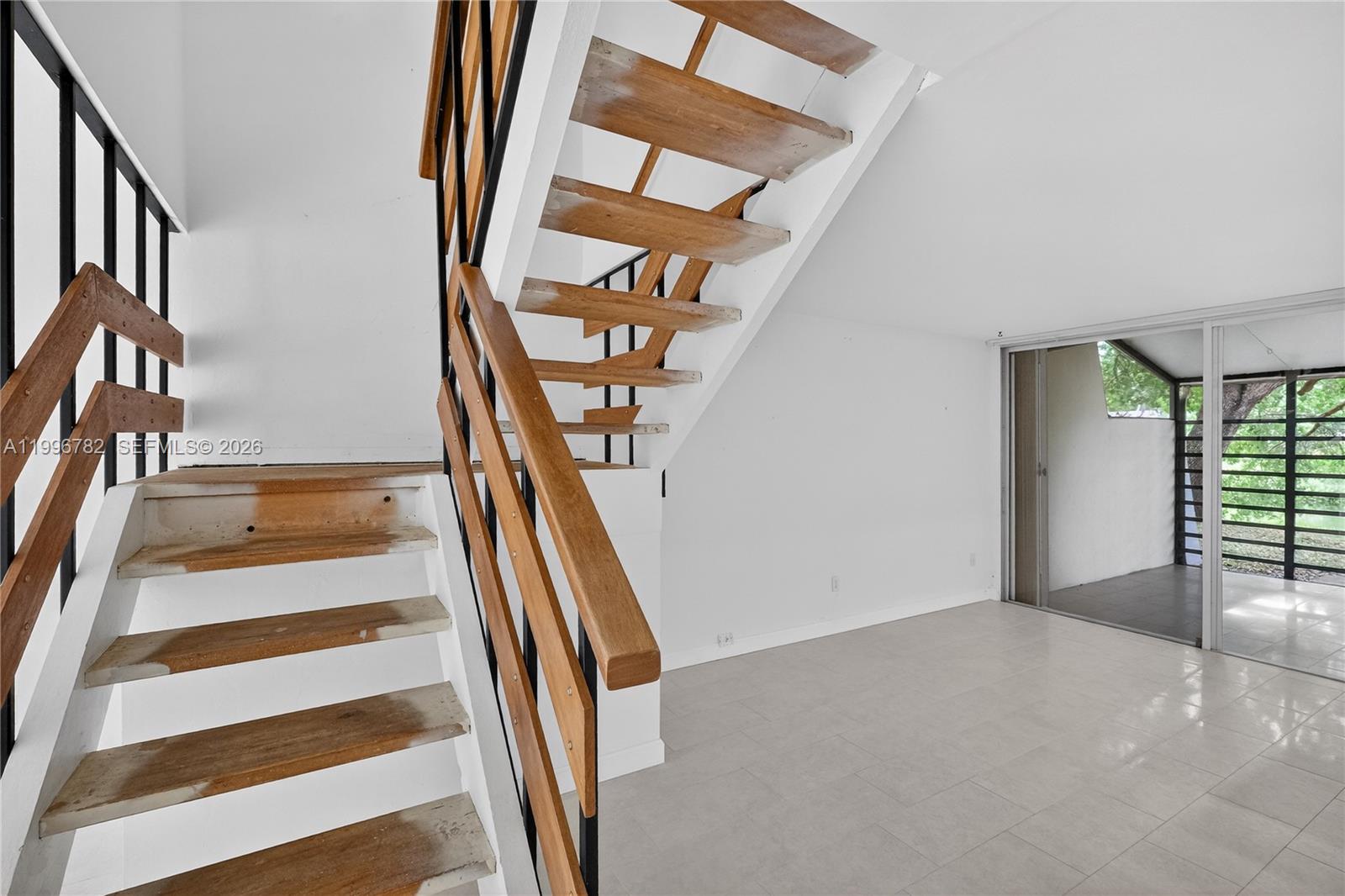 7833 Southwest 102nd Place Miami, FL 33173 - Photo 13 of 51