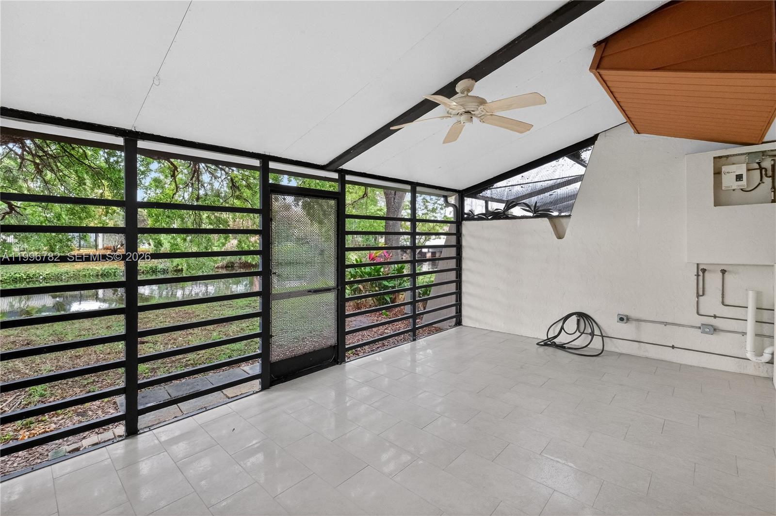 7833 Southwest 102nd Place Miami, FL 33173 - Photo 15 of 51