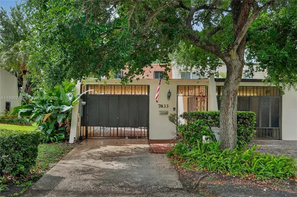 $525,000 | 7833 Southwest 102nd Place, Miami, FL 33173
