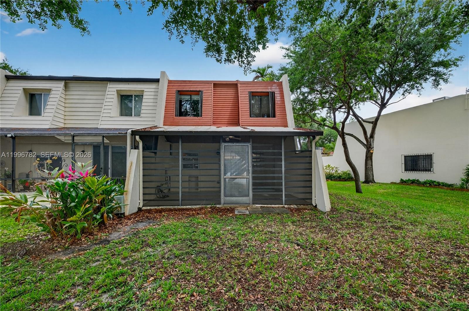 7833 Southwest 102nd Place Miami, FL 33173 - Photo 32 of 51