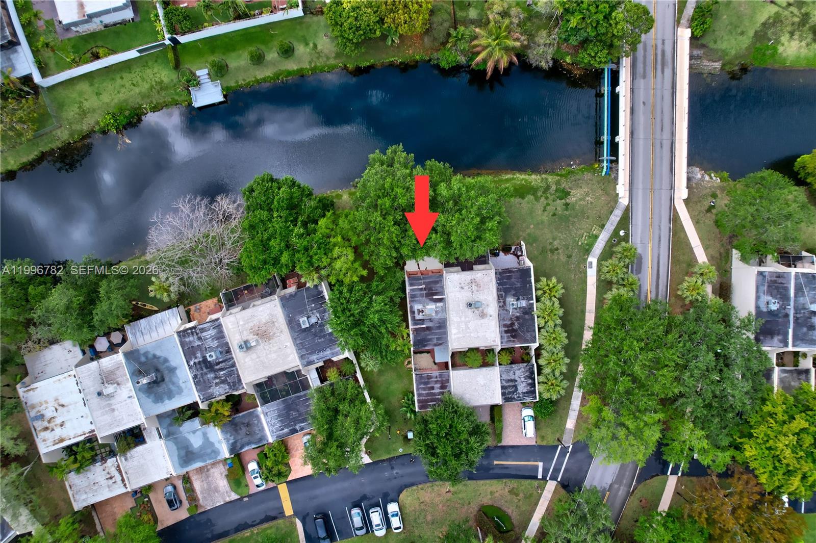 7833 Southwest 102nd Place Miami, FL 33173 - Photo 36 of 51 Canal