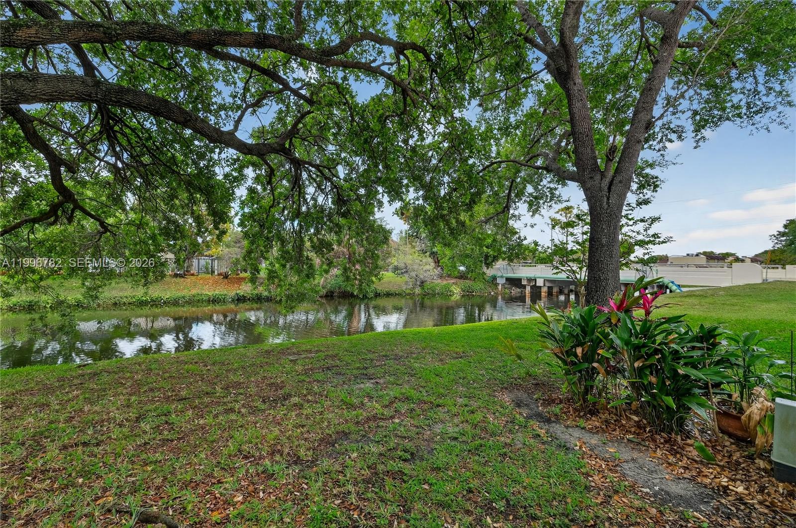 7833 Southwest 102nd Place Miami, FL 33173 - Photo 43 of 51 Back yard