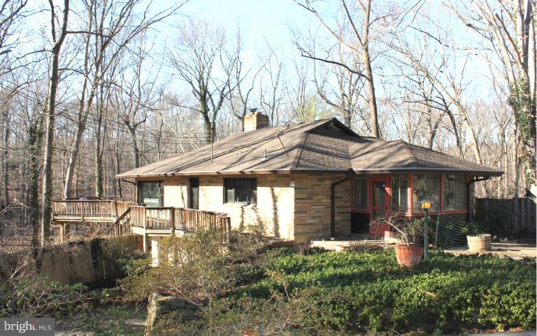 3046 Powder Mill Road Hyattsville, MD 20783 - Photo 20 of 20 a front view of a house with garden