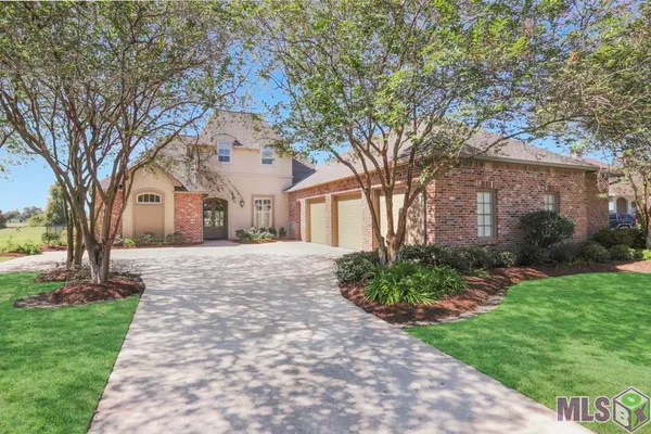 $690,000 | 40174 Dove Estates Court, Gonzales, LA 70737