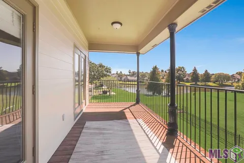 $745,000 | 40174 Dove Estates Court, Gonzales, LA 70737