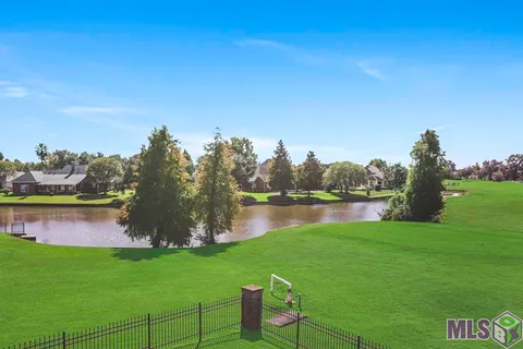 $745,000 | 40174 Dove Estates Court, Gonzales, LA 70737