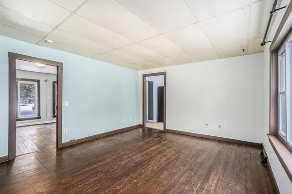 $181,000 | 620 Bangor Road, Lawrence, MI 49064