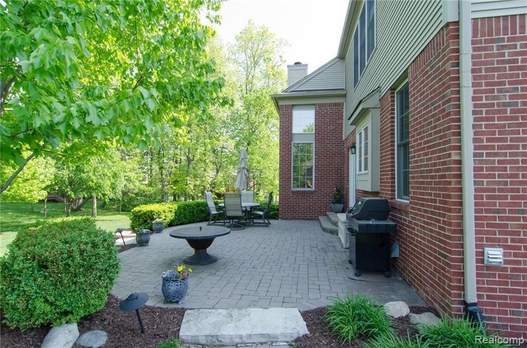 673 Enchantment Drive Rochester, MI 48307 - Photo 33 of 37