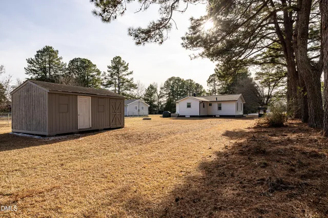 a house view with a outdoor space