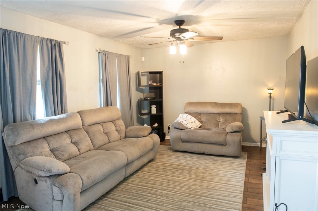 6060 South Raccoon Road Canfield, OH 44406 - Photo 11 of 31 Gallery Image 11