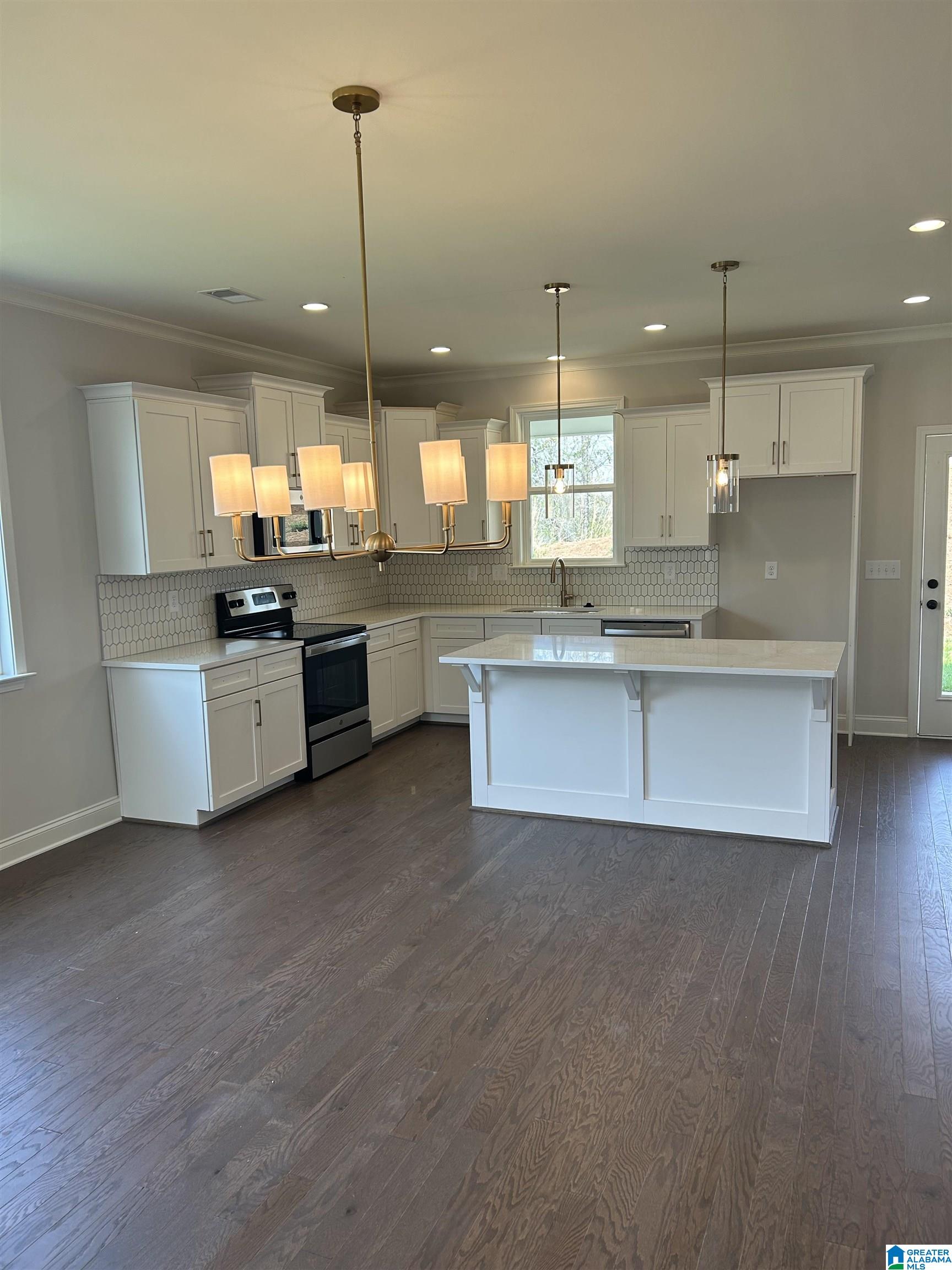 317 Cornwall Drive Alabaster, AL 35114 - Photo 22 of 88