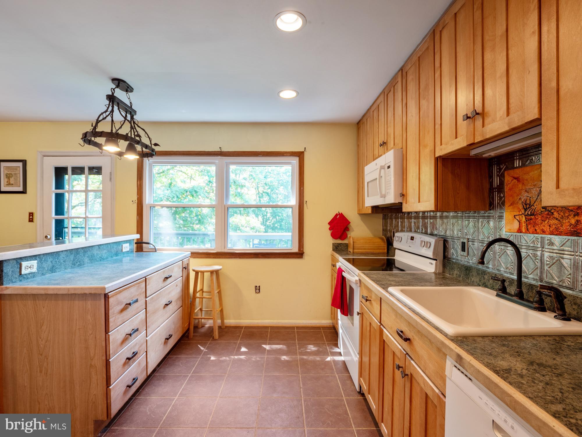 6736 Settlers Ridge Road Warrenton, VA 20187 - Photo 11 of 34 Gallery Image 11