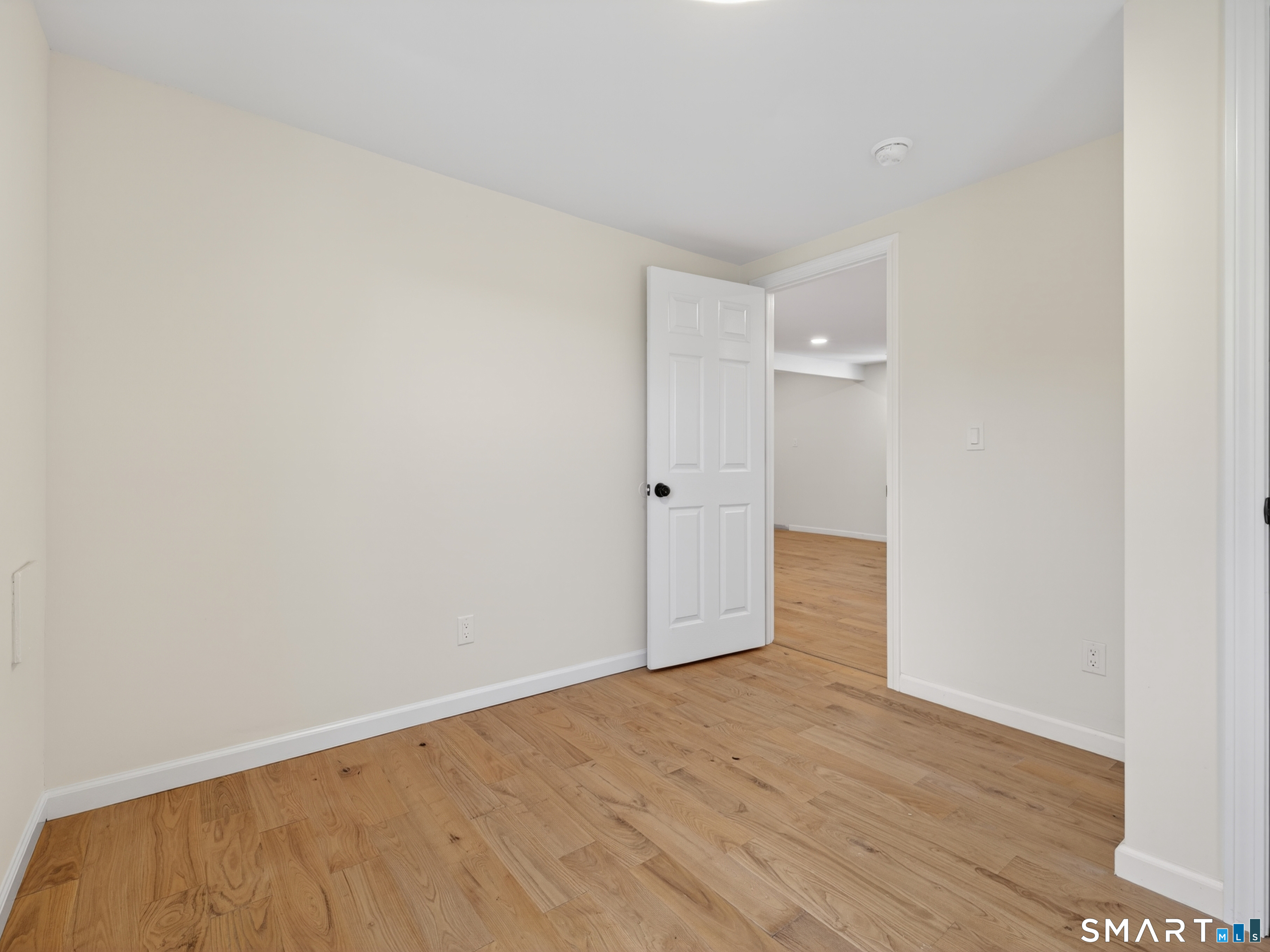 205 Flanders Road East Lyme, CT 06357 - Photo 34 of 39 Gallery Image 34