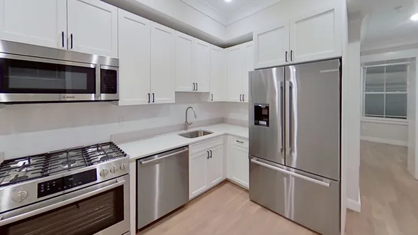 $4,050 | 47 Englewood Avenue, Unit 4, Boston, MA 02135