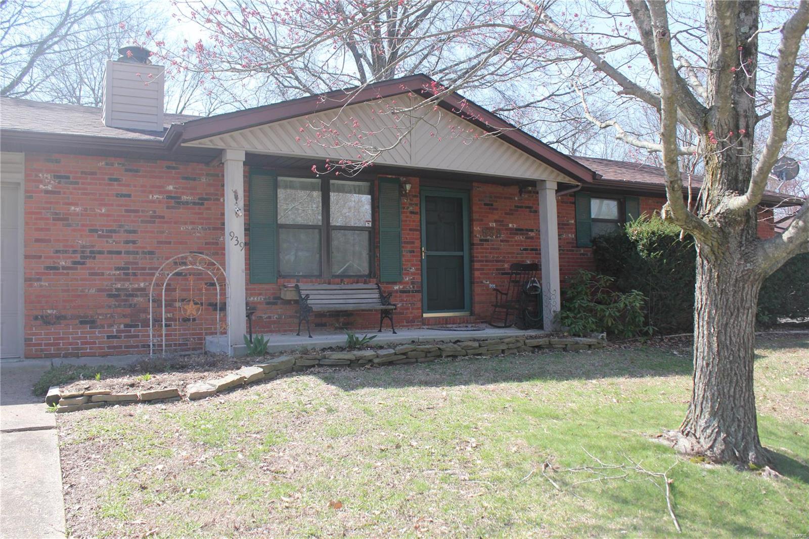 939 Olde Farm Road Troy, IL 62294 - Photo 3 of 34 Gallery Image 3