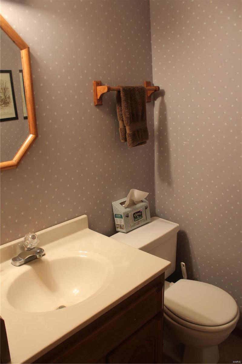 939 Olde Farm Road Troy, IL 62294 - Photo 30 of 34 Gallery Image 30