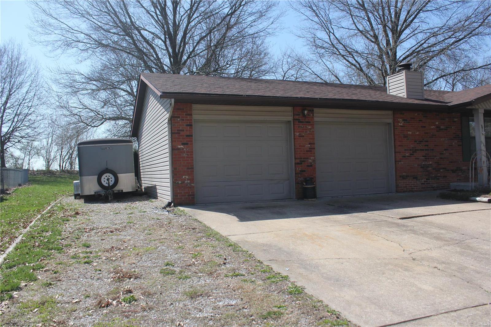 939 Olde Farm Road Troy, IL 62294 - Photo 4 of 34 Gallery Image 4
