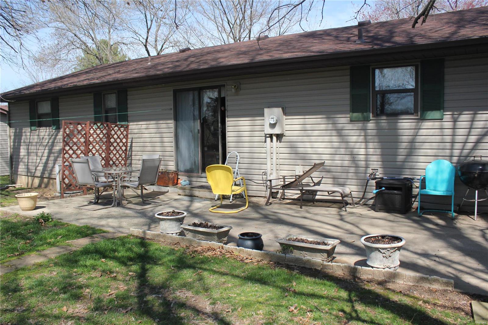 939 Olde Farm Road Troy, IL 62294 - Photo 10 of 34 Gallery Image 10