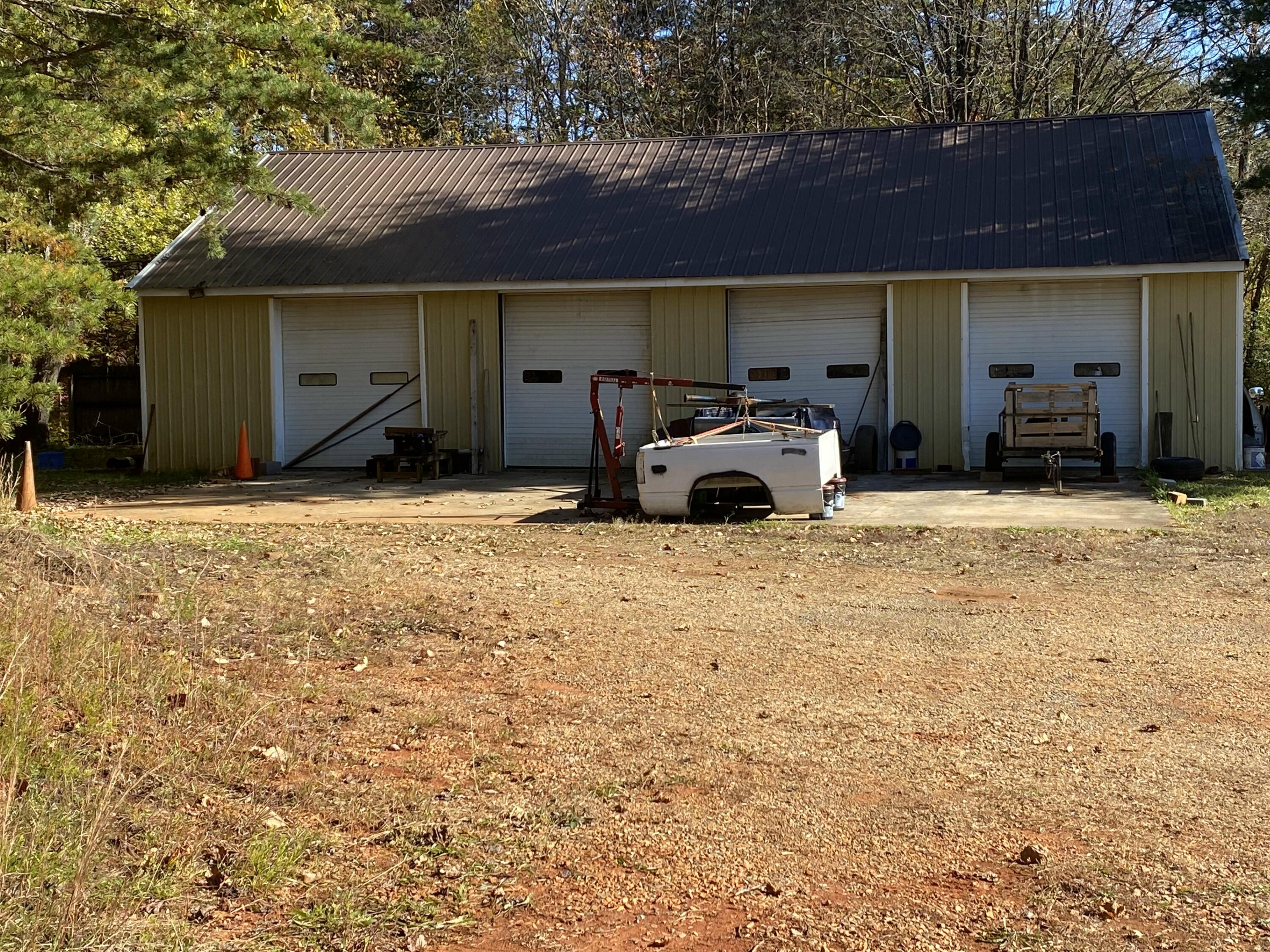 2250 Diamond Hill Road Moneta, VA 24121 - Photo 1 of 4 IMG_7051