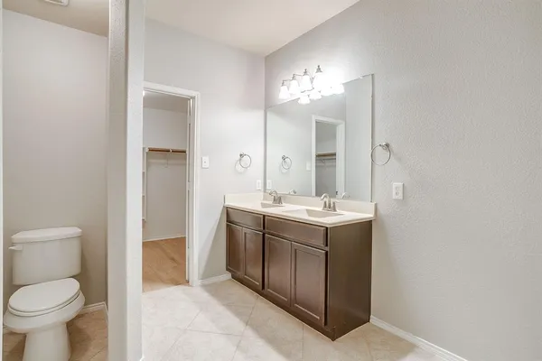 $2,350 | 11608 Champion Creek Drive, Frisco, TX 75036