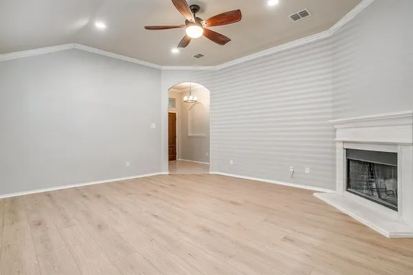 $2,350 | 11608 Champion Creek Drive, Frisco, TX 75036