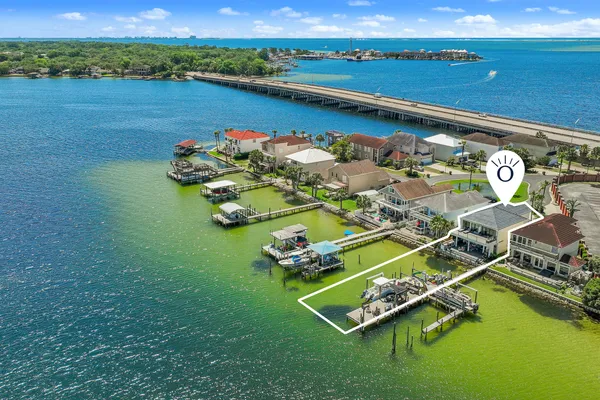 $995,000 | 931 Lighthouse Road, Fort Walton Beach, FL 32547