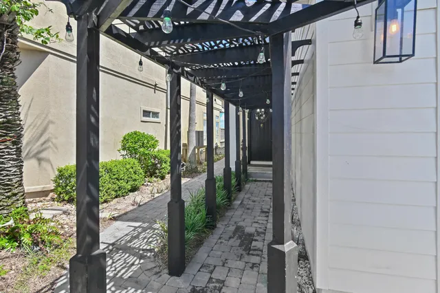 $1,089,500 | 931 Lighthouse Road, Fort Walton Beach, FL 32547